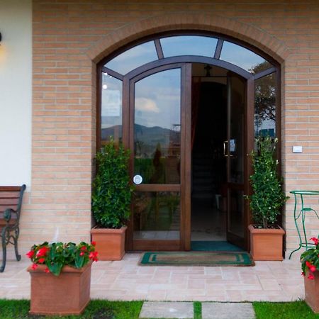 P&P Assisi Camere Bastia Umbra Eksteriør billede