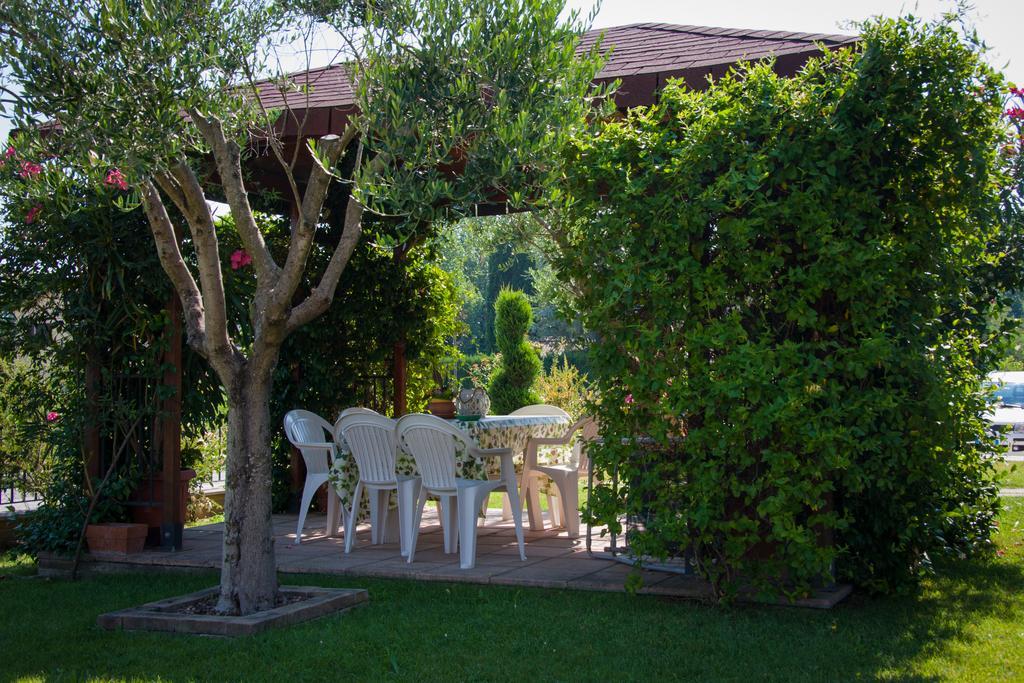 P&P Assisi Camere Bastia Umbra Eksteriør billede